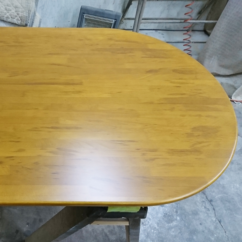 テーブルの傷や汚れの修理補修事例