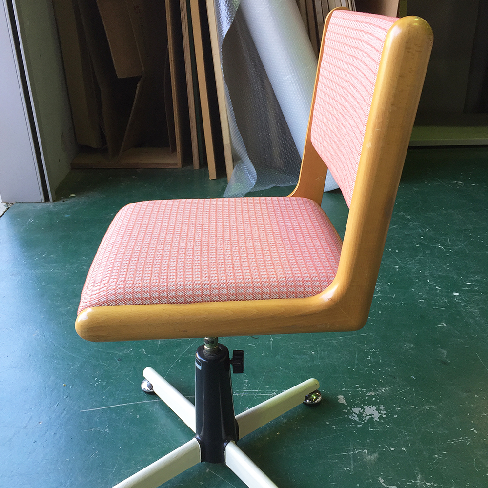 椅子修理・張り替え・塗り替え・修理リメイク事例